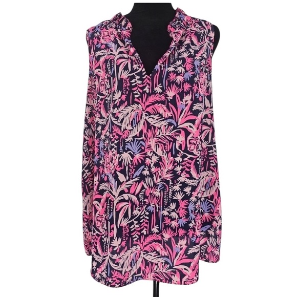 Lilly Pulitzer Pink and White Sleeveless Graphic Blouse - Picture 1 of 5